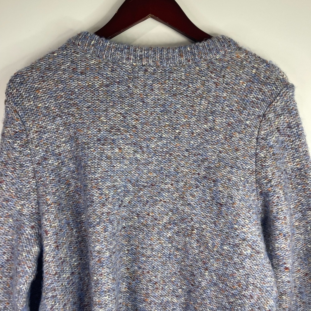 A new‎ day long sleeve blue knitted sweater. - Picture 8 of 9